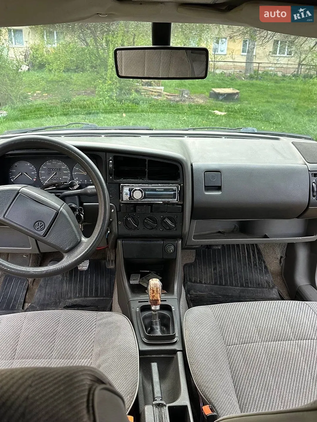 Volkswagen Passat 1990 VIN WVWZZZ31ZLE031536 фото оголошення 7 з 12