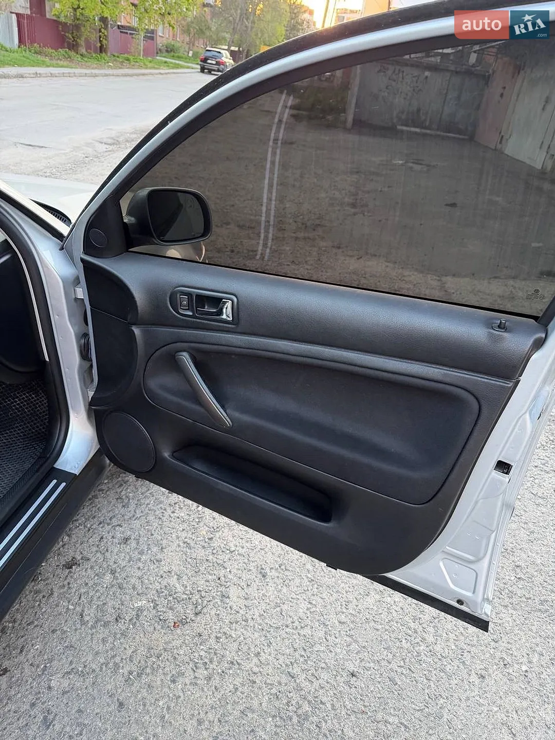 Volkswagen Passat 2003 VIN WVWZZZ3BZ3P354741 фото оголошення 33 з 39