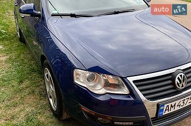 Универсал Volkswagen Passat 2009 в Житомире