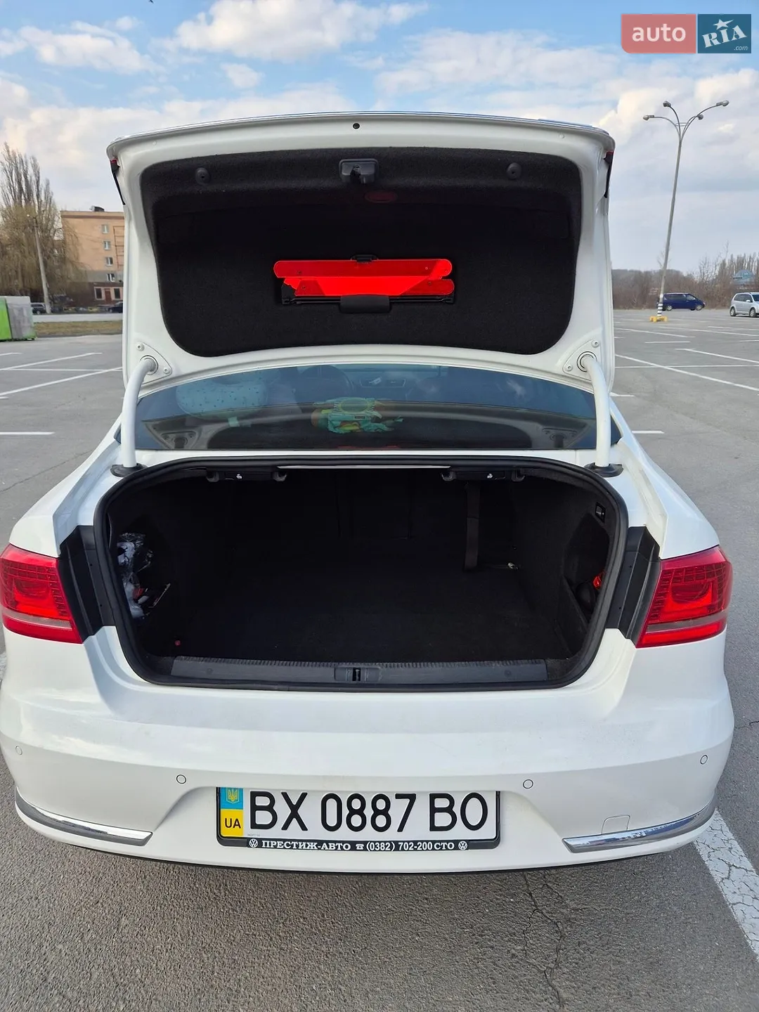 2011 Volkswagen Passat - мініатюра 8