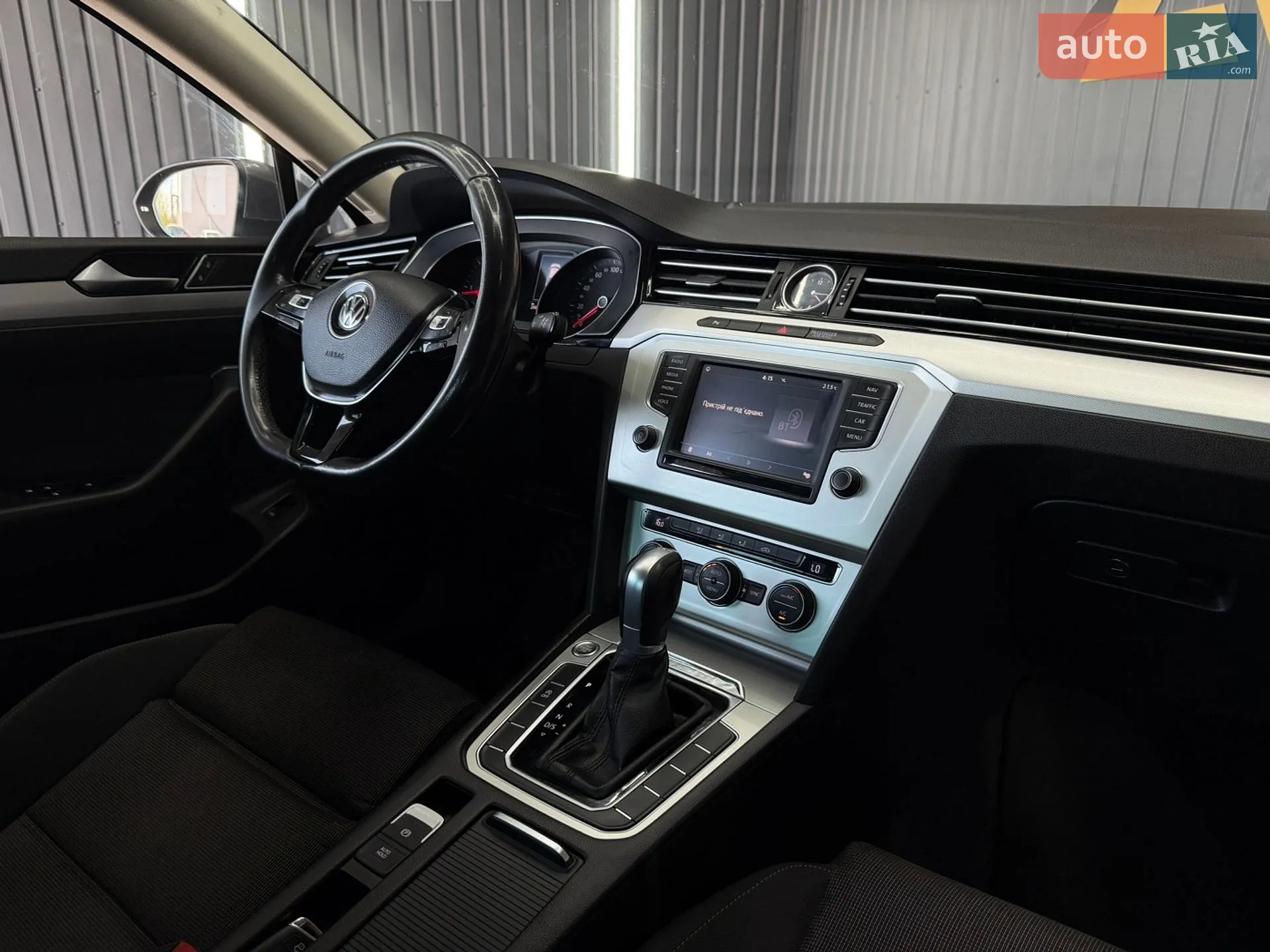 2016 Volkswagen Passat - мініатюра 32