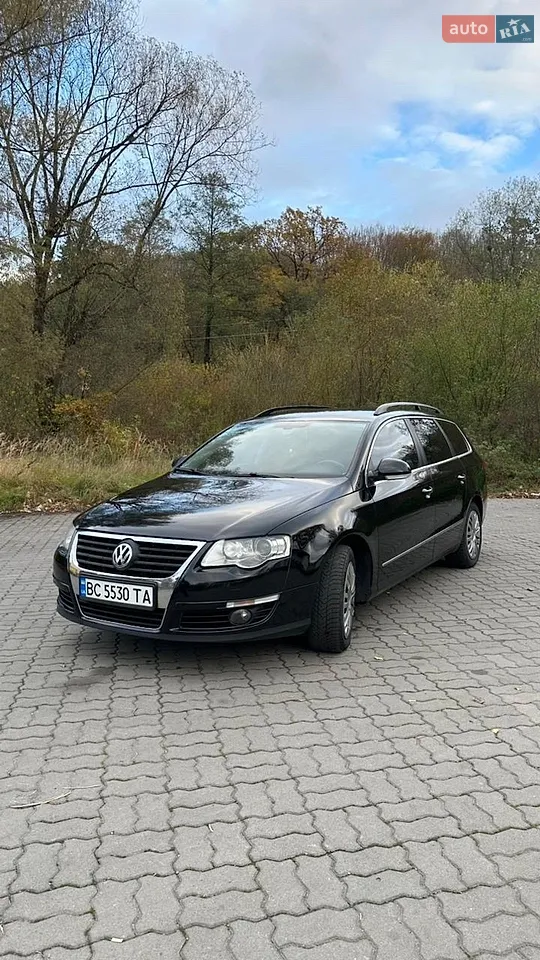 2010 Volkswagen Passat - мініатюра 26