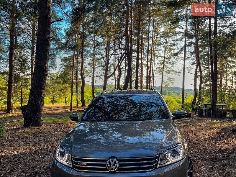 Volkswagen Passat 2011