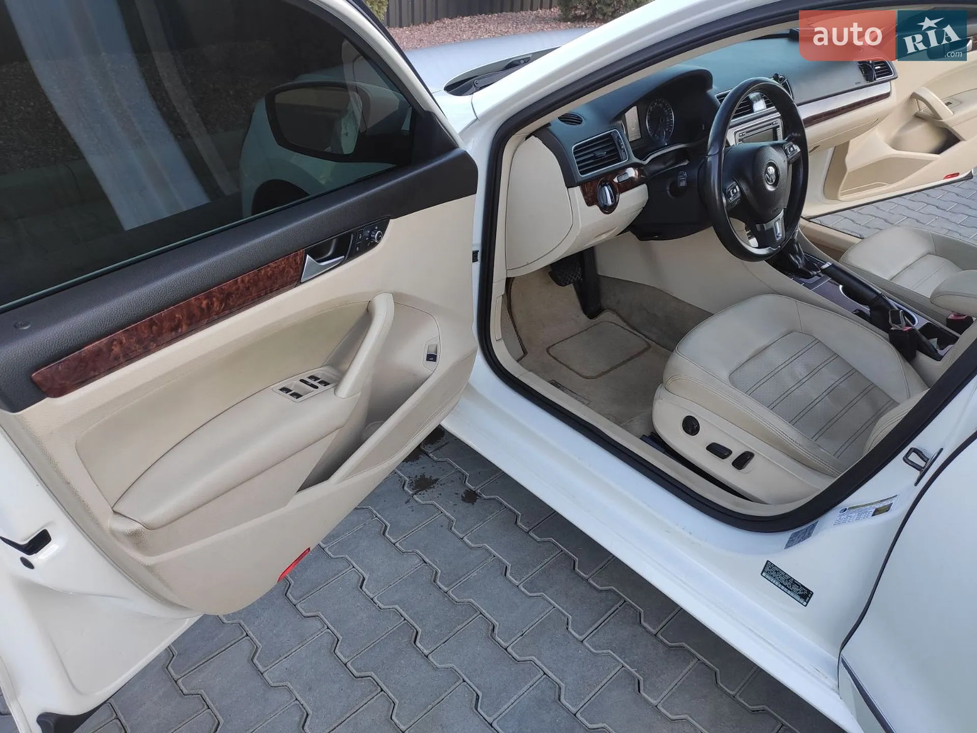 2012 Volkswagen Passat - мініатюра 9