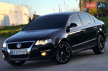Седан Volkswagen Passat 2010 в Хмельницькому