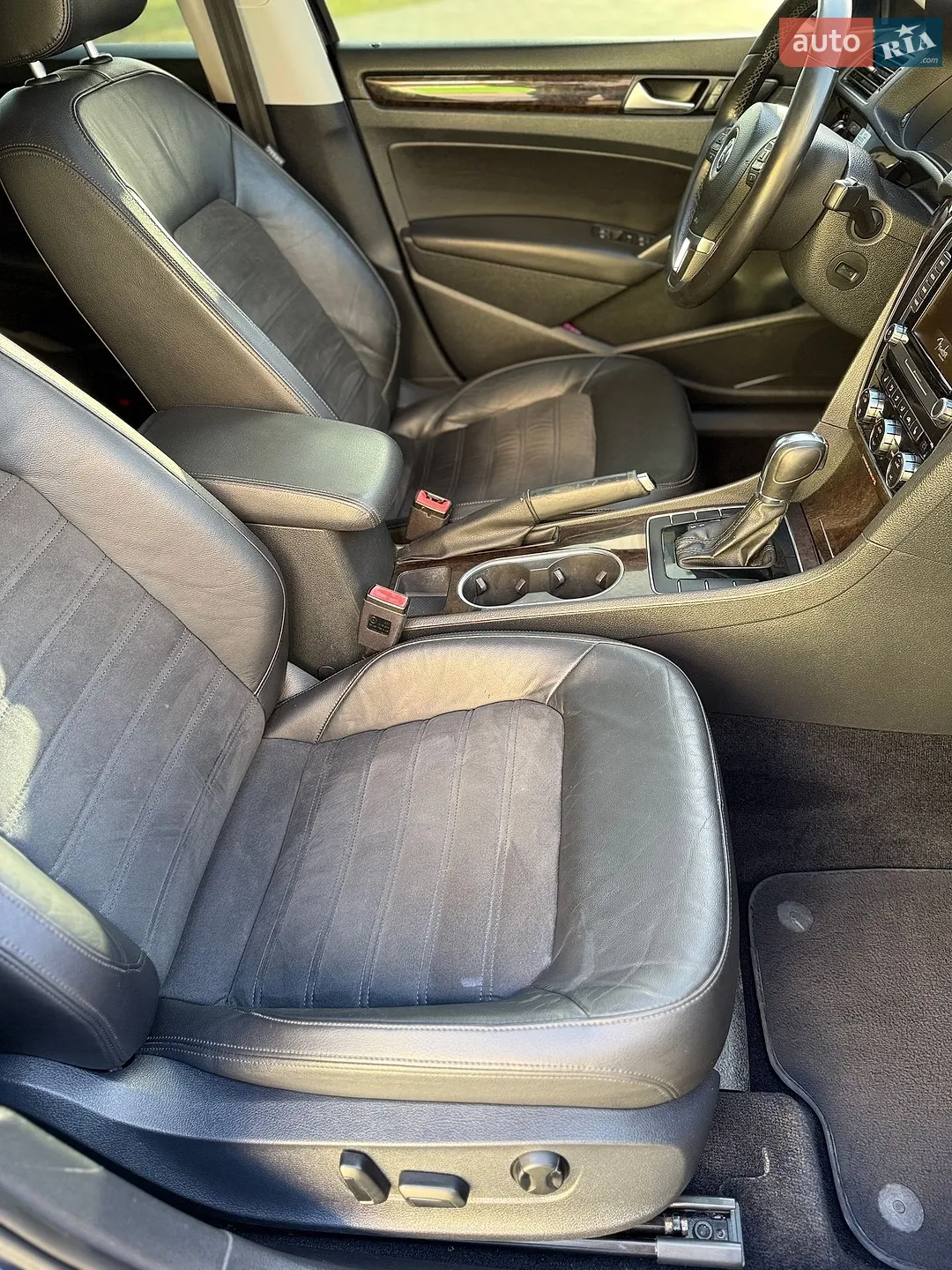 2014 Volkswagen Passat - мініатюра 20