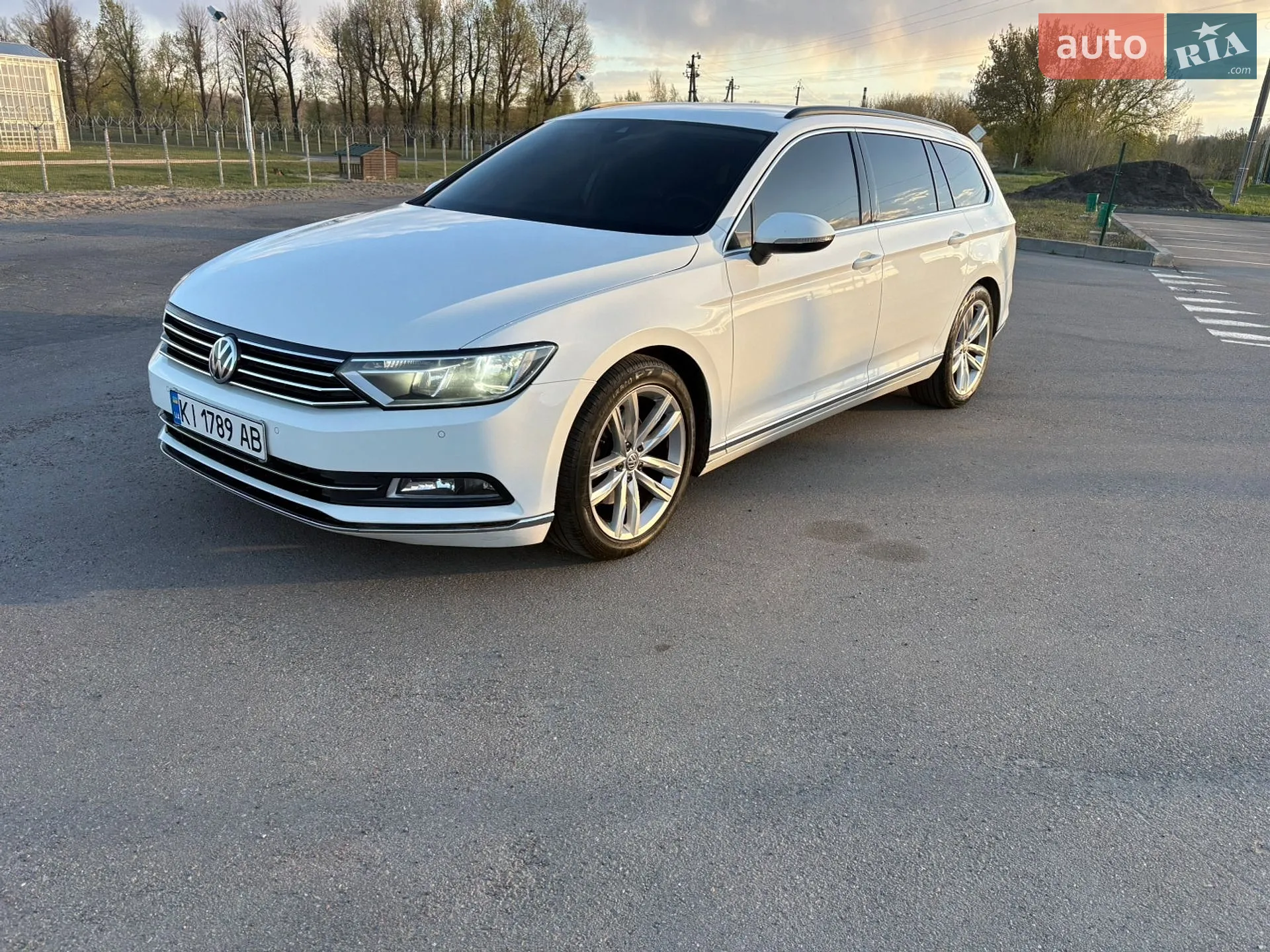 2019 Volkswagen Passat - мініатюра 4