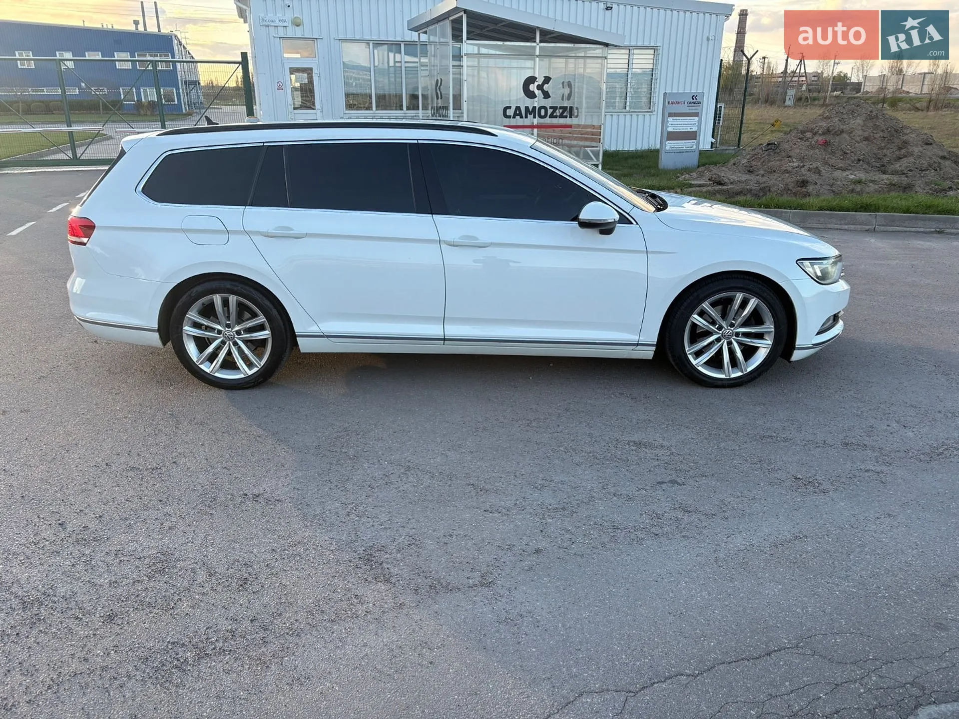 2019 Volkswagen Passat - мініатюра 5