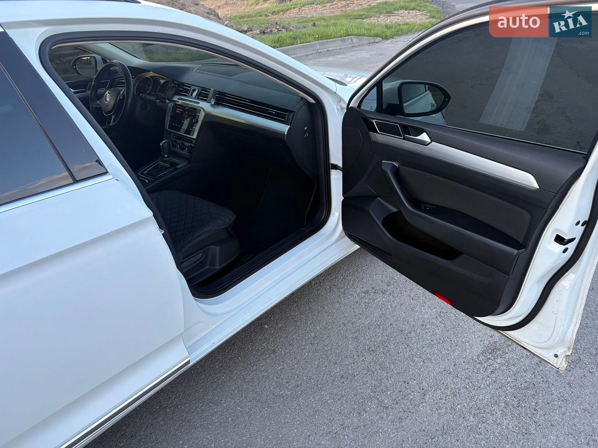 2019 Volkswagen Passat - мініатюра 39
