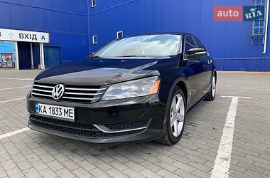 Седан Volkswagen Passat 2013 в Киеве
