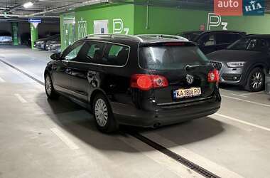 Універсал Volkswagen Passat 2005 в Києві