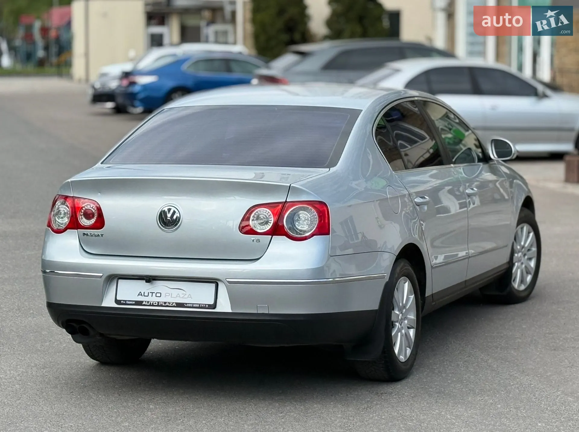 2010 Volkswagen Passat - мініатюра 27