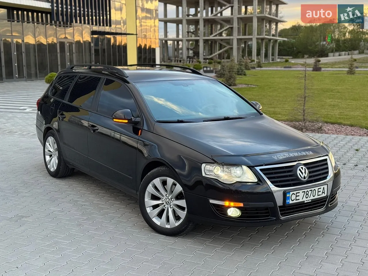 2010 Volkswagen Passat - мініатюра 24