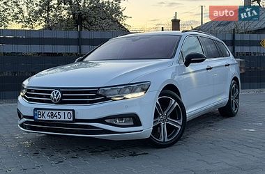 Универсал Volkswagen Passat 2020 в Бродах