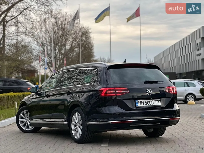 Volkswagen Passat 2018 VIN WVWZZZ3CZKE003236 фото оголошення 6 з 59