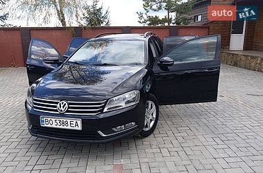 Универсал Volkswagen Passat 2012 в Кременце