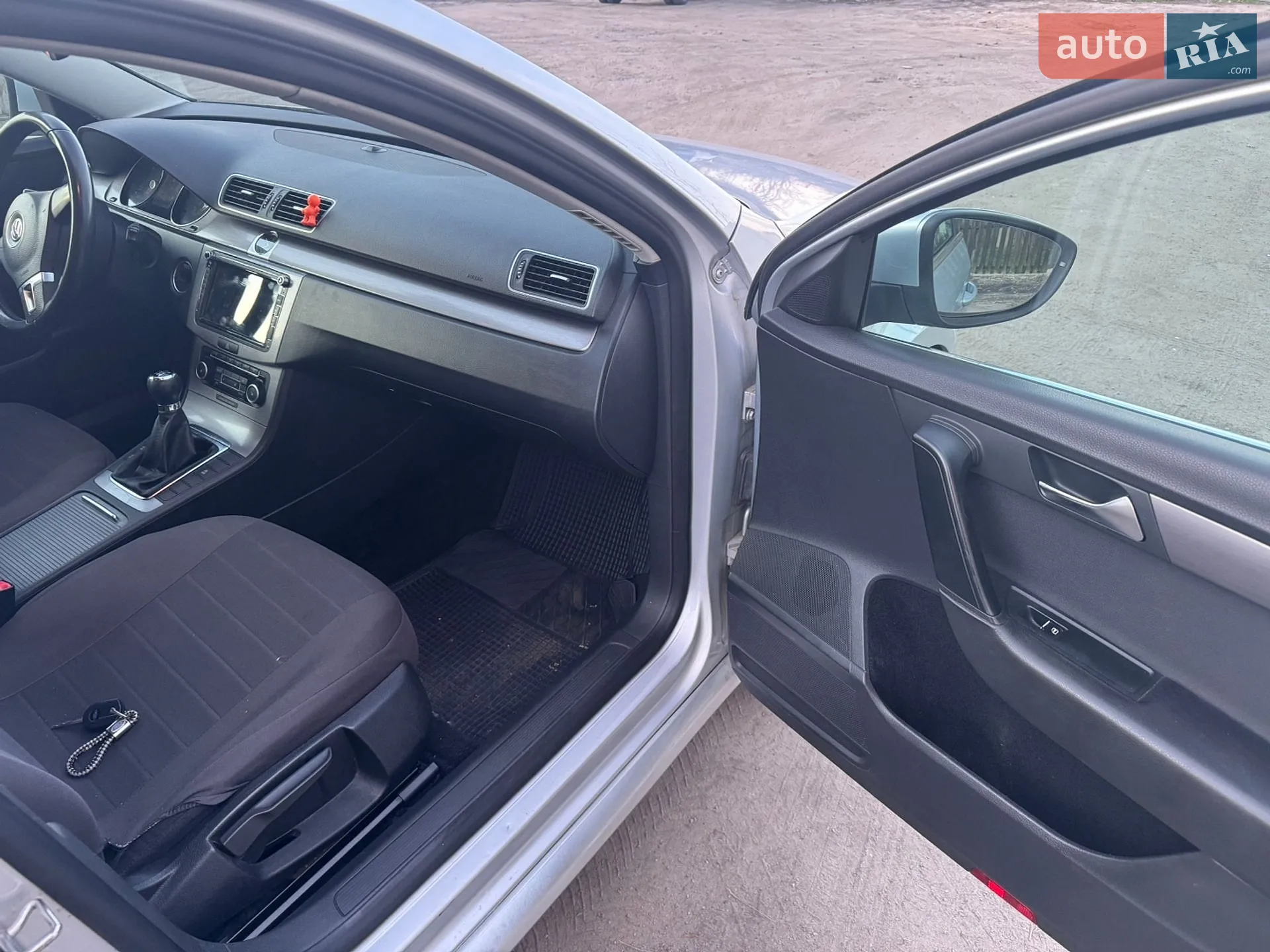 2011 Volkswagen Passat - мініатюра 12