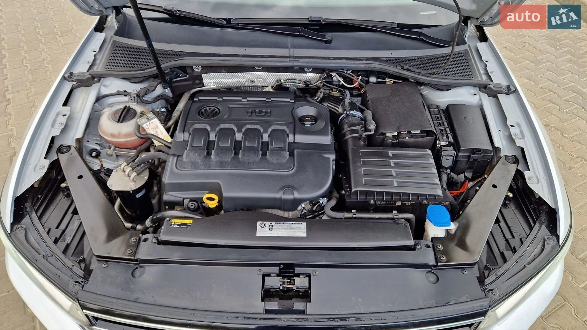 2017 Volkswagen Passat - мініатюра 40