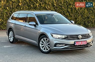 Універсал Volkswagen Passat 2020 в Стрию