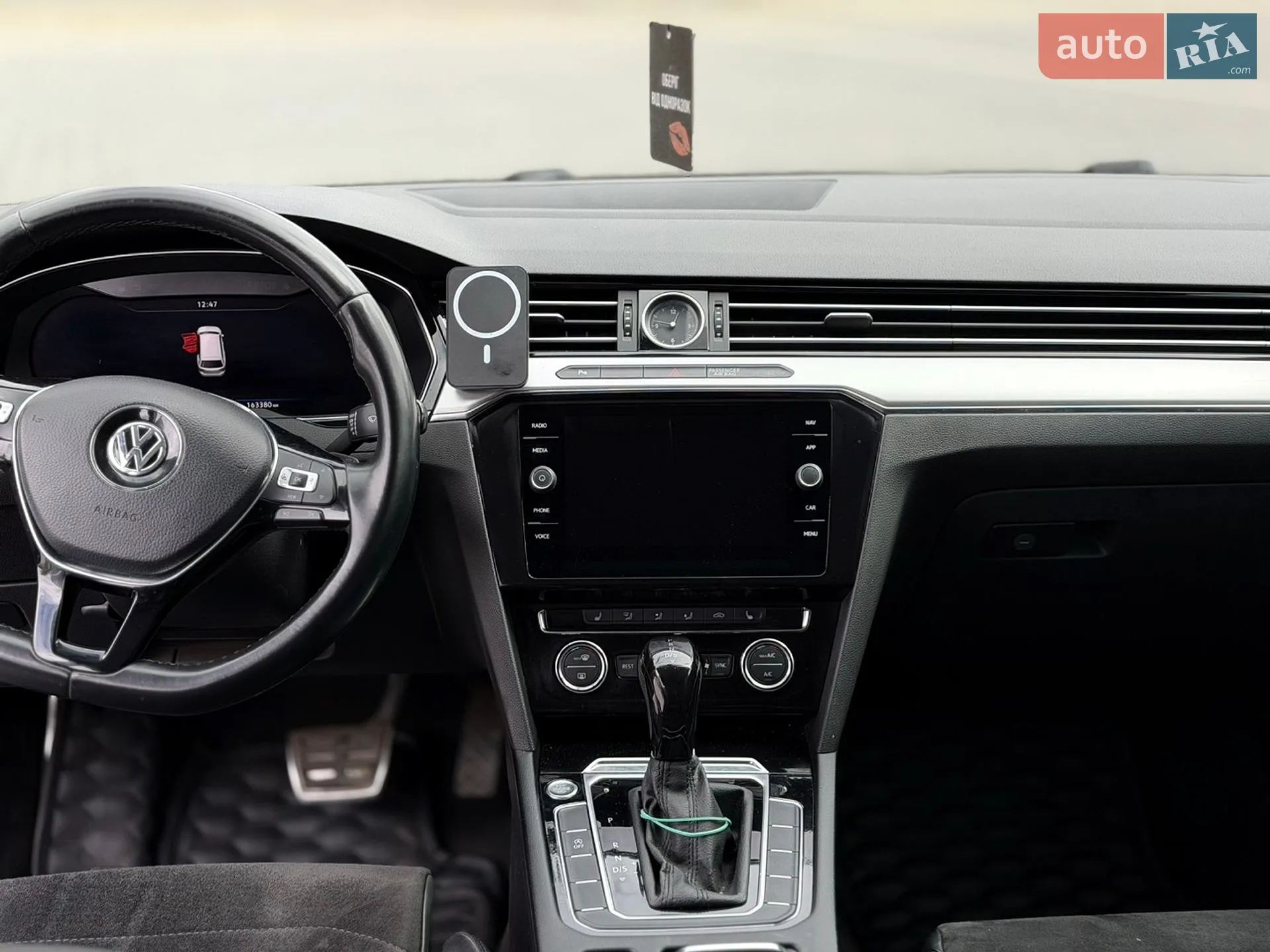 2019 Volkswagen Passat - мініатюра 18