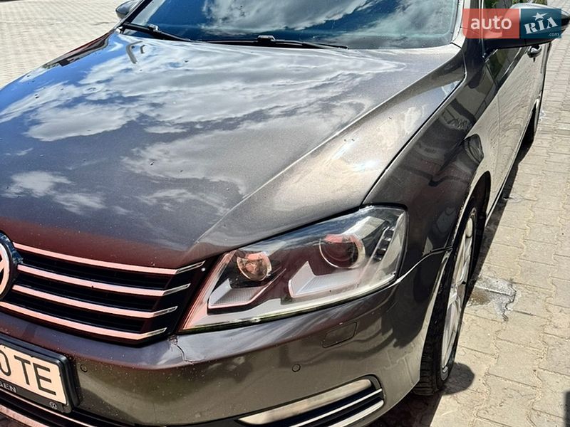 Volkswagen Passat 2011