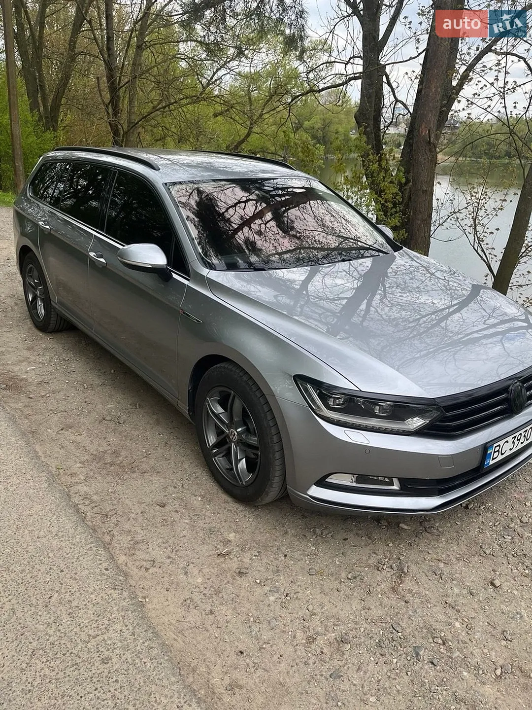 2017 Volkswagen Passat - мініатюра 2