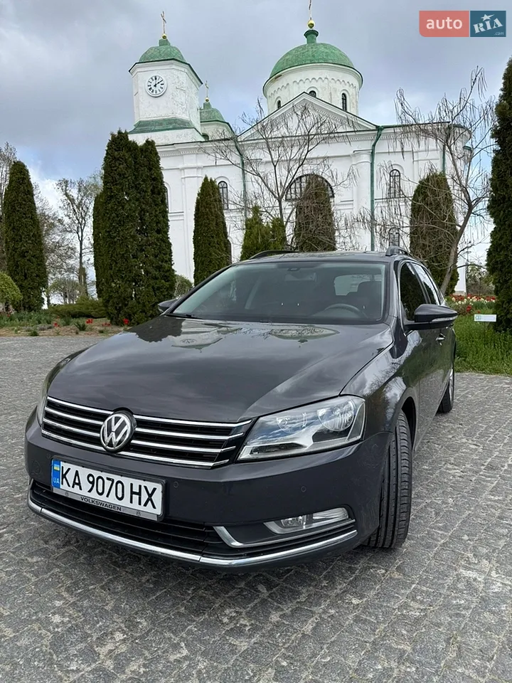 2013 Volkswagen Passat - мініатюра 24