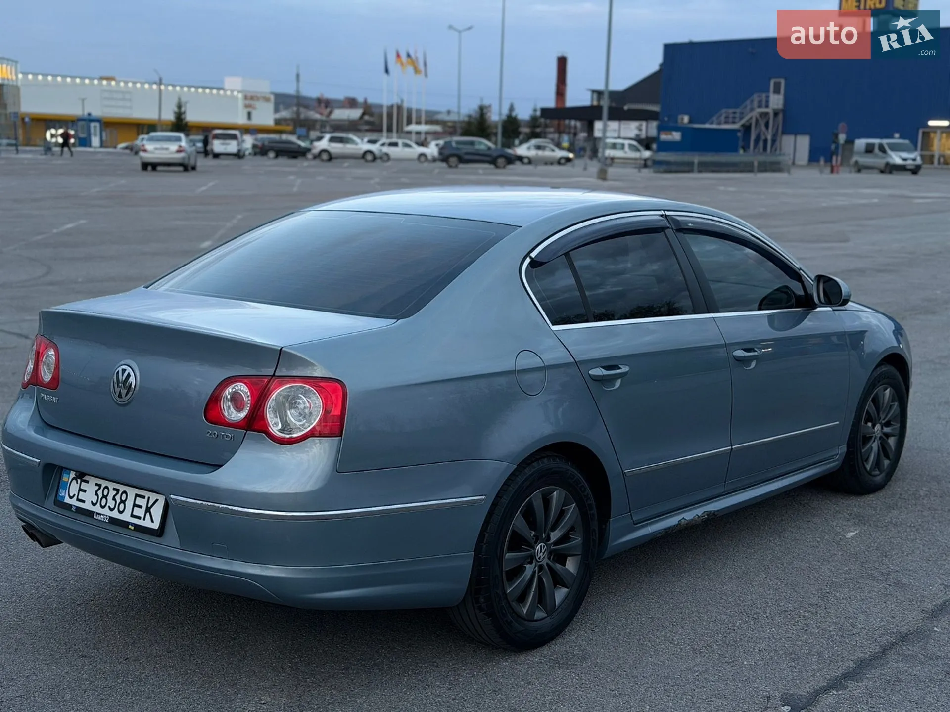 2010 Volkswagen Passat - мініатюра 13