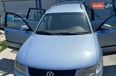 Универсал Volkswagen Passat 1999 в Киеве