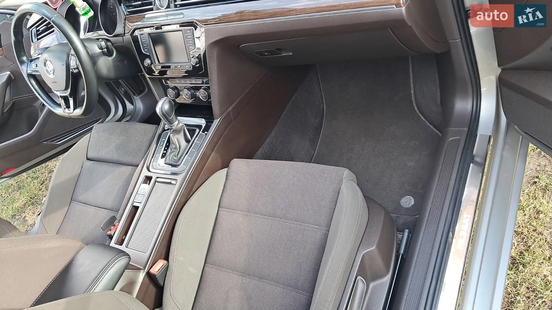 2016 Volkswagen Passat - мініатюра 4