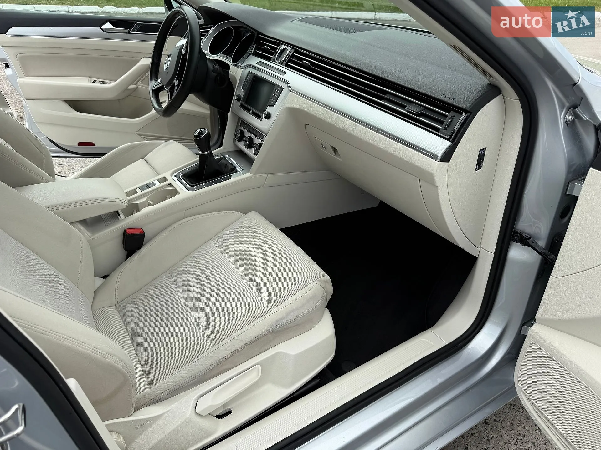 2016 Volkswagen Passat - мініатюра 69