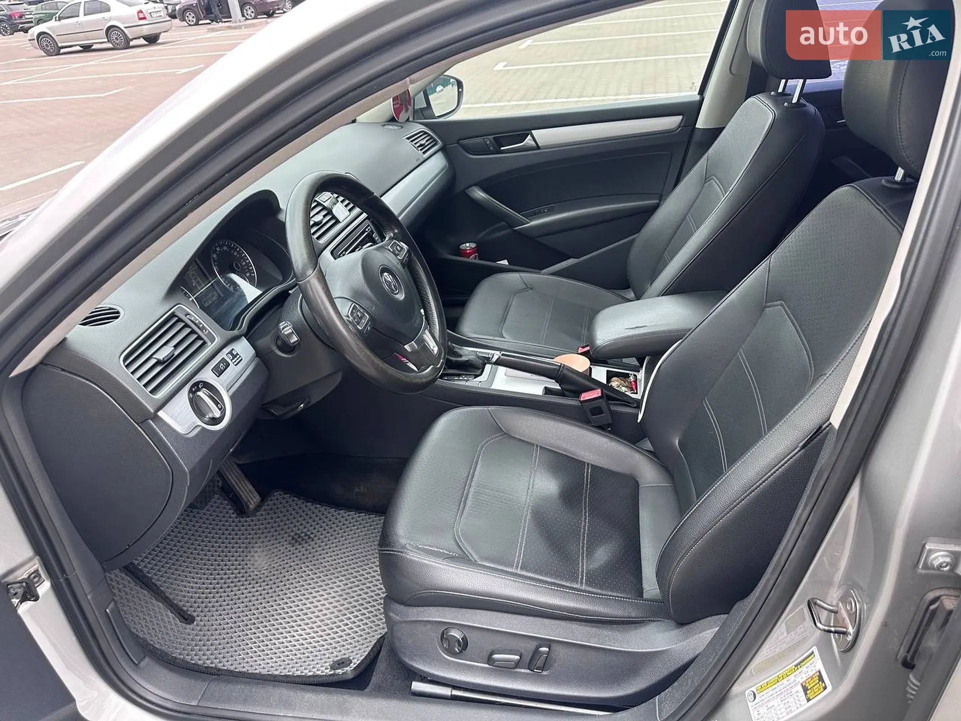 2012 Volkswagen Passat - мініатюра 13