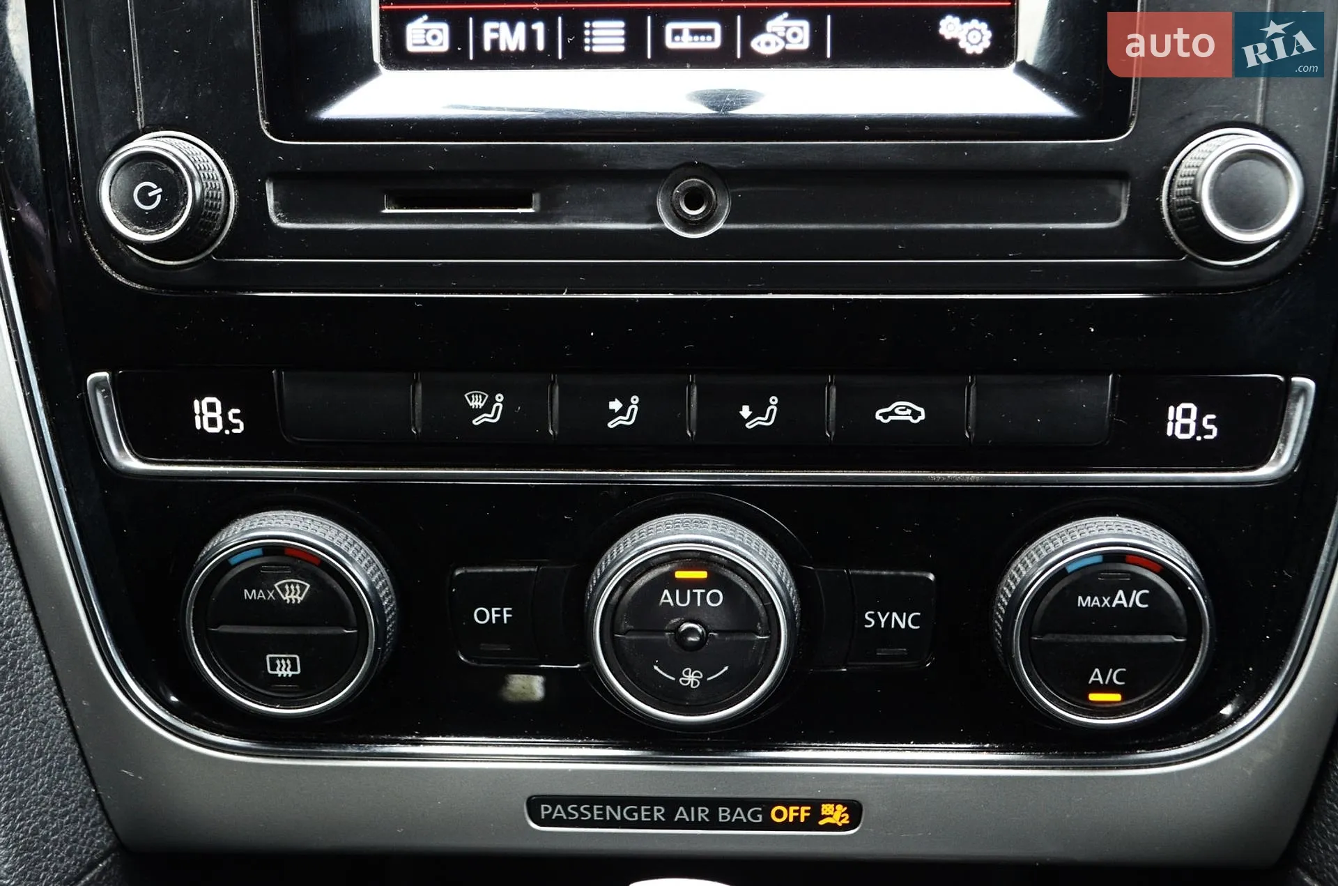 2016 Volkswagen Passat - мініатюра 21