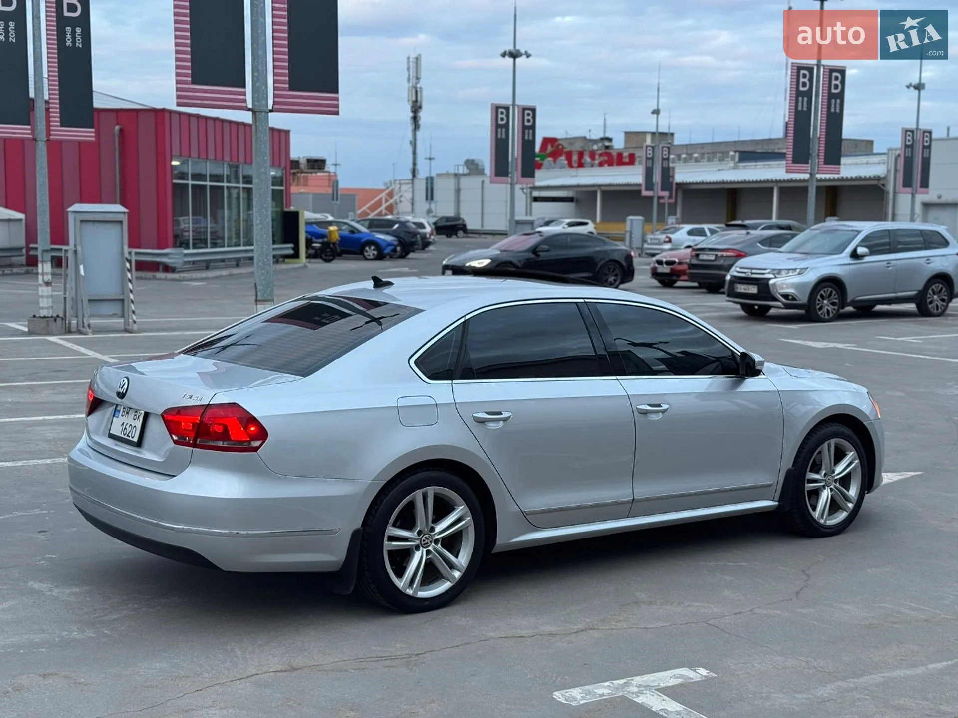 2014 Volkswagen Passat - мініатюра 13