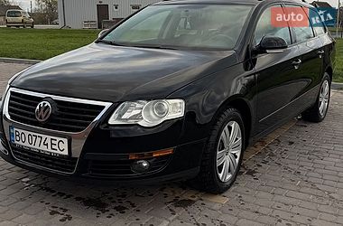 Универсал Volkswagen Passat 2009 в Теофиполе