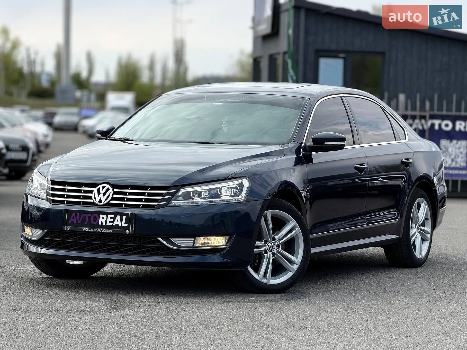 2015 Volkswagen Passat - мініатюра 2