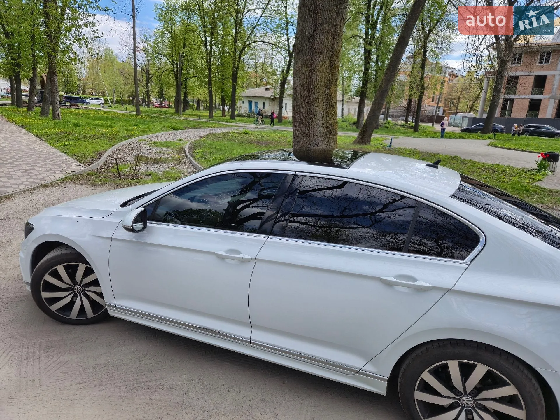 2016 Volkswagen Passat - мініатюра 9