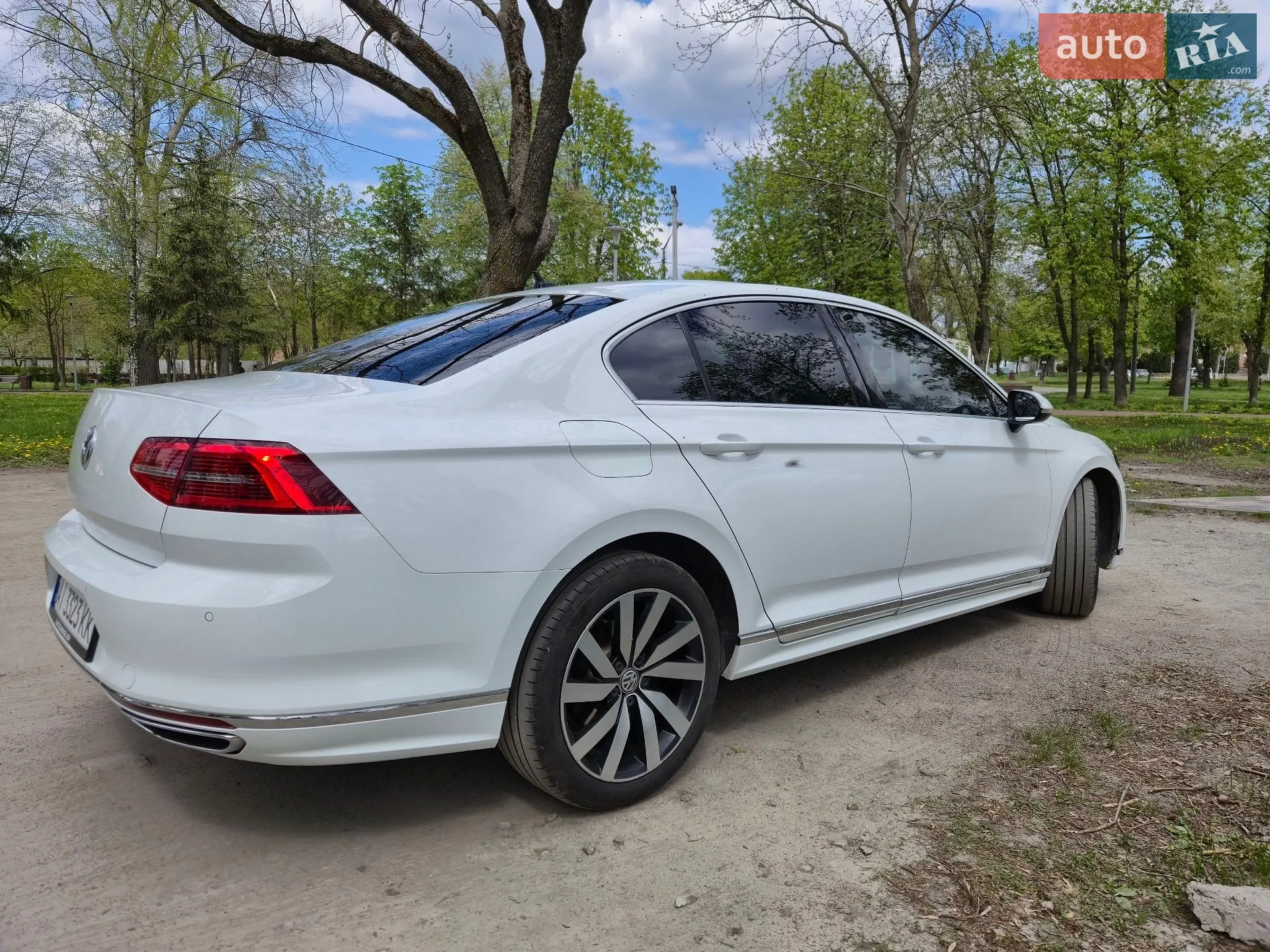 2016 Volkswagen Passat - мініатюра 5