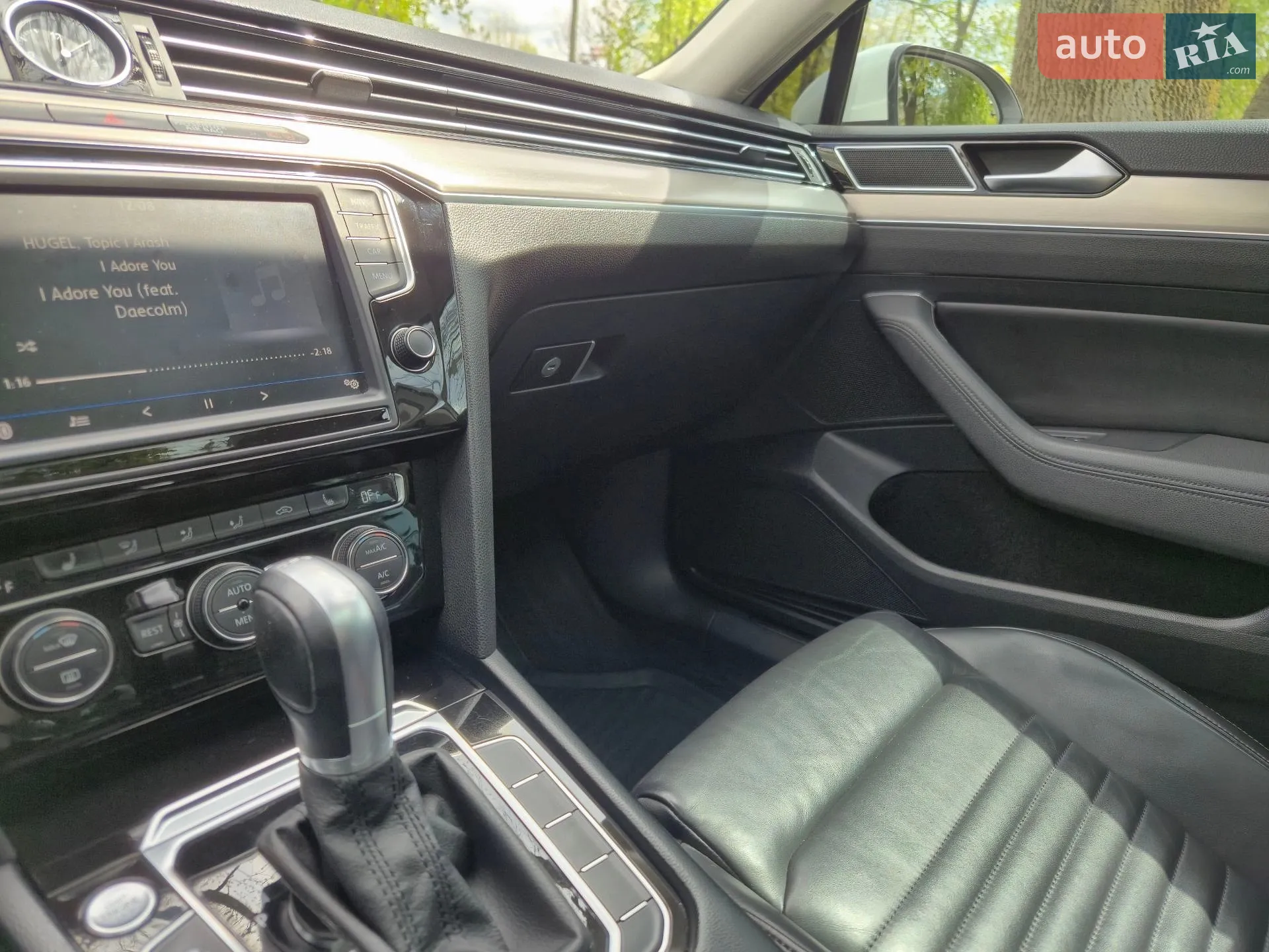 2016 Volkswagen Passat - мініатюра 16