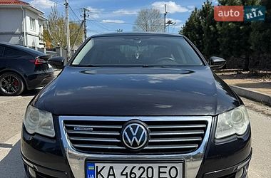 Седан Volkswagen Passat 2008 в Києві