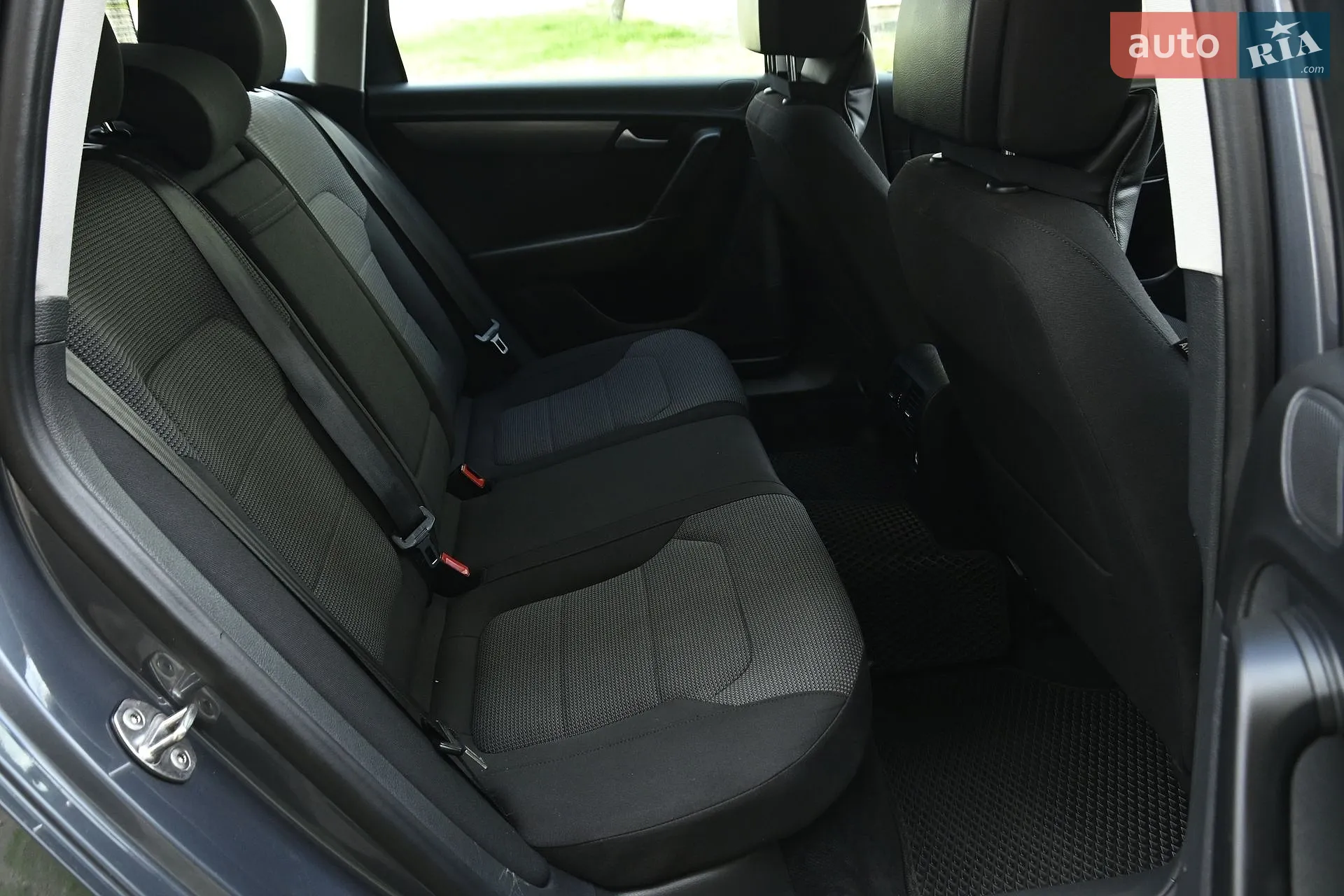 2014 Volkswagen Passat - мініатюра 32