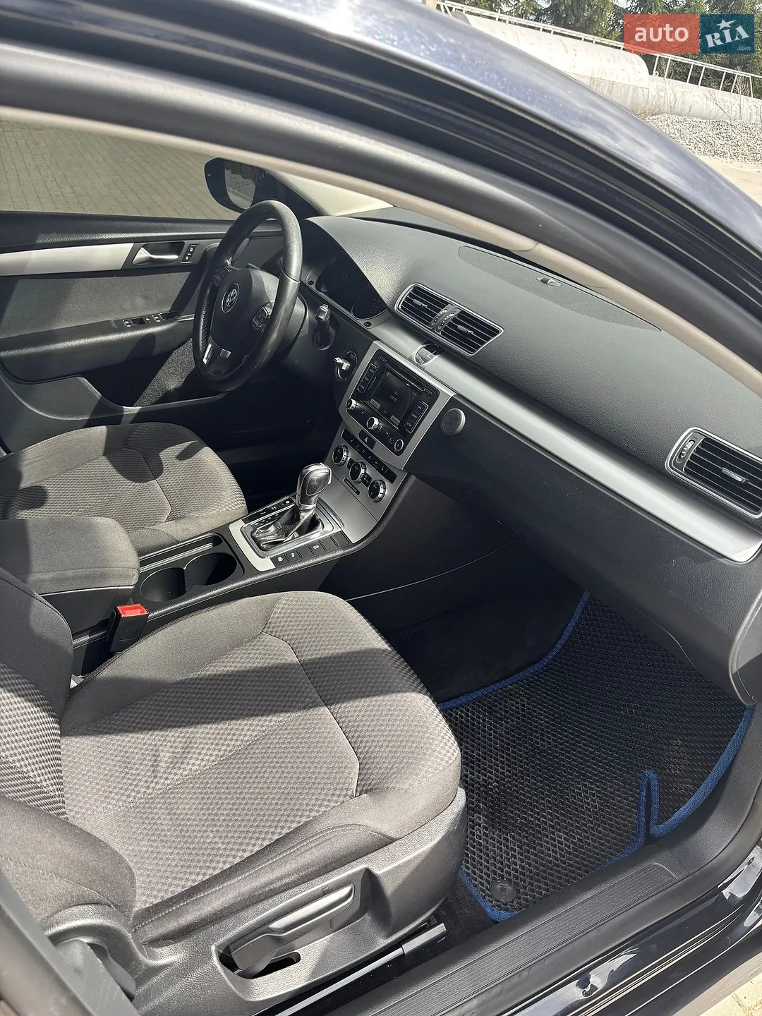 2011 Volkswagen Passat - мініатюра 9