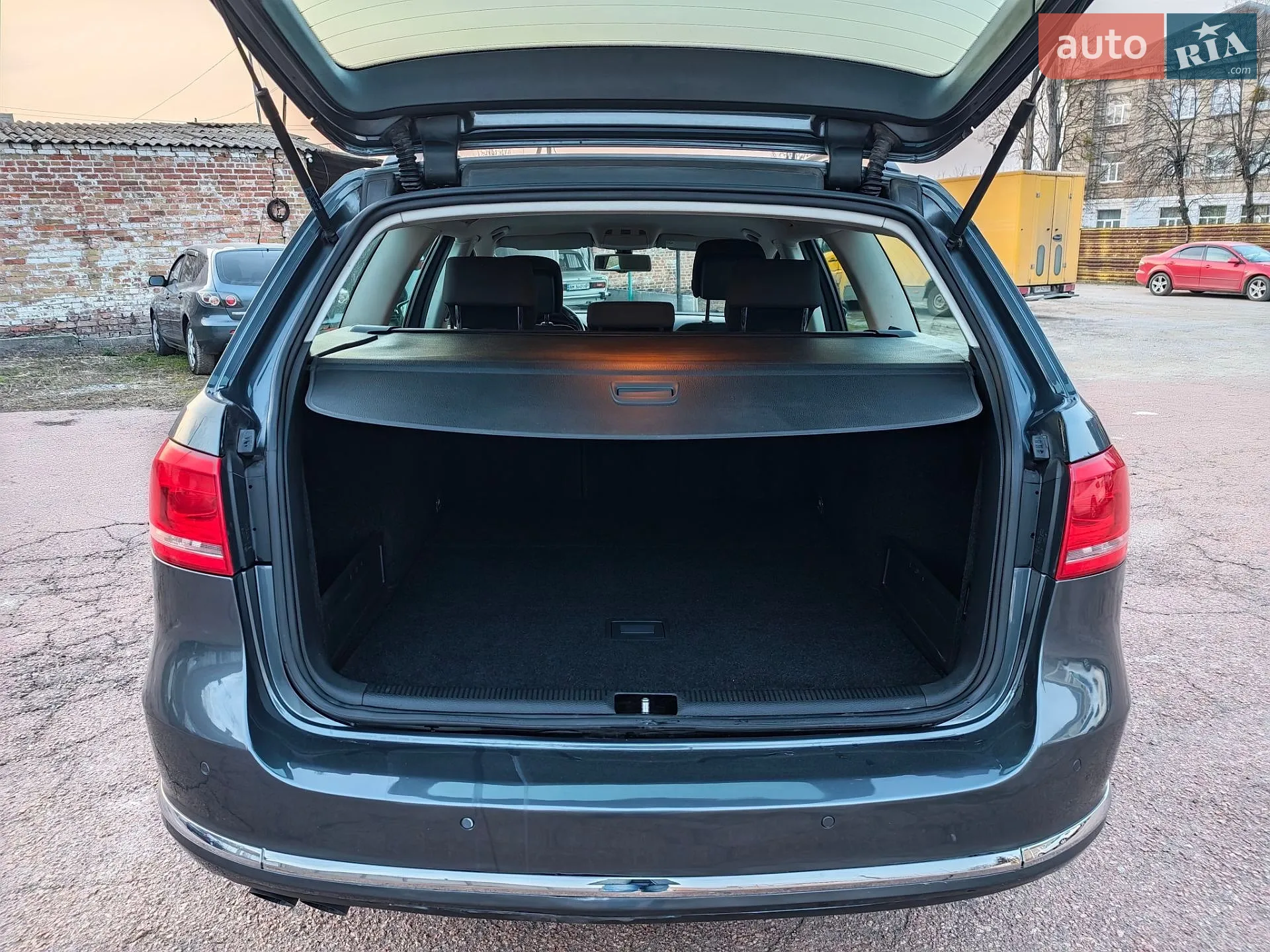 2013 Volkswagen Passat - мініатюра 19
