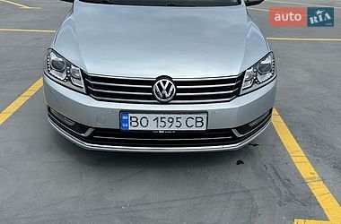 Універсал Volkswagen Passat 2013 в Тернополі