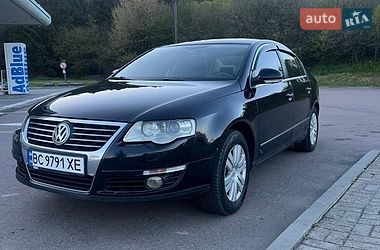 Седан Volkswagen Passat 2007 в Львове