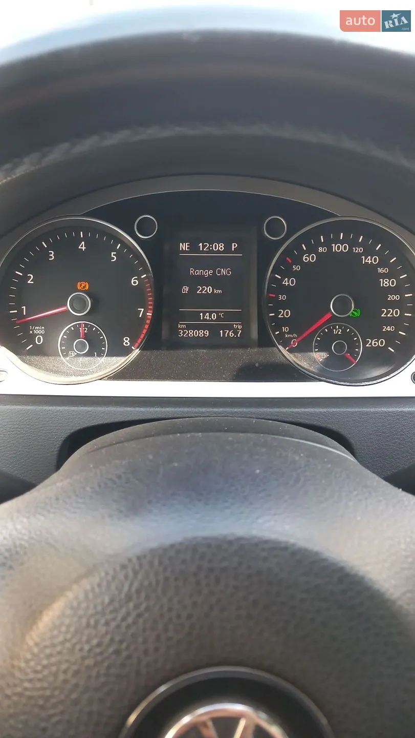 2010 Volkswagen Passat - мініатюра 4