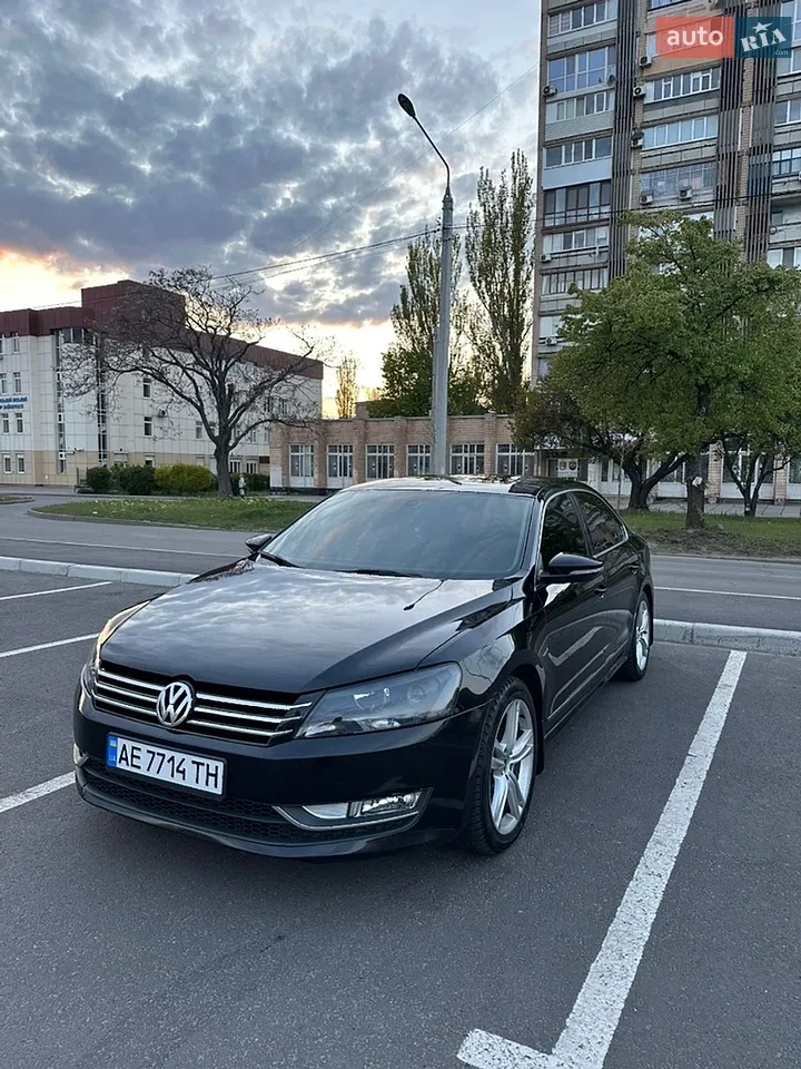 2013 Volkswagen Passat - мініатюра 24