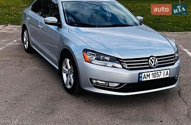 Седан Volkswagen Passat 2015 в Житомире