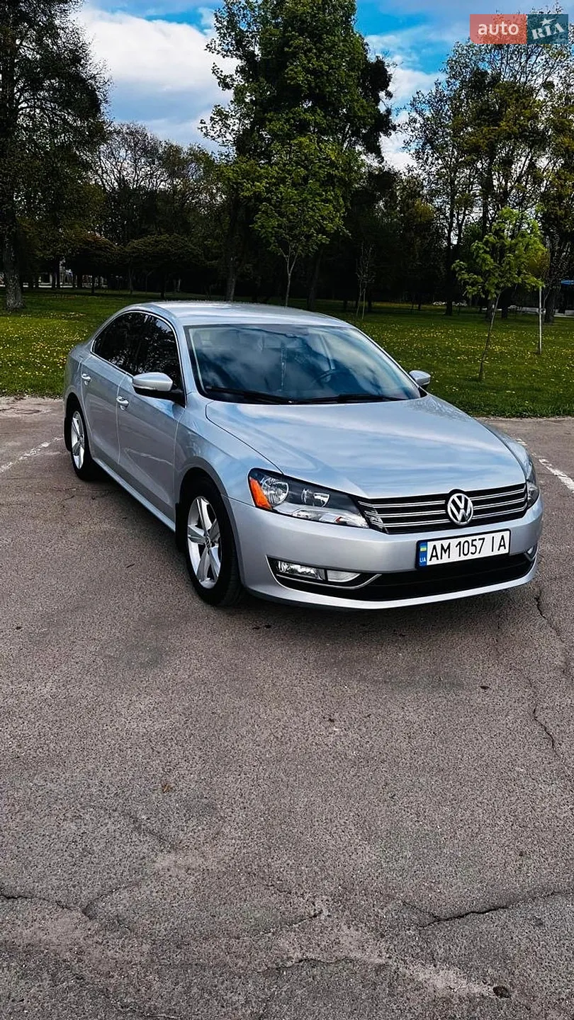 2015 Volkswagen Passat - фото 1