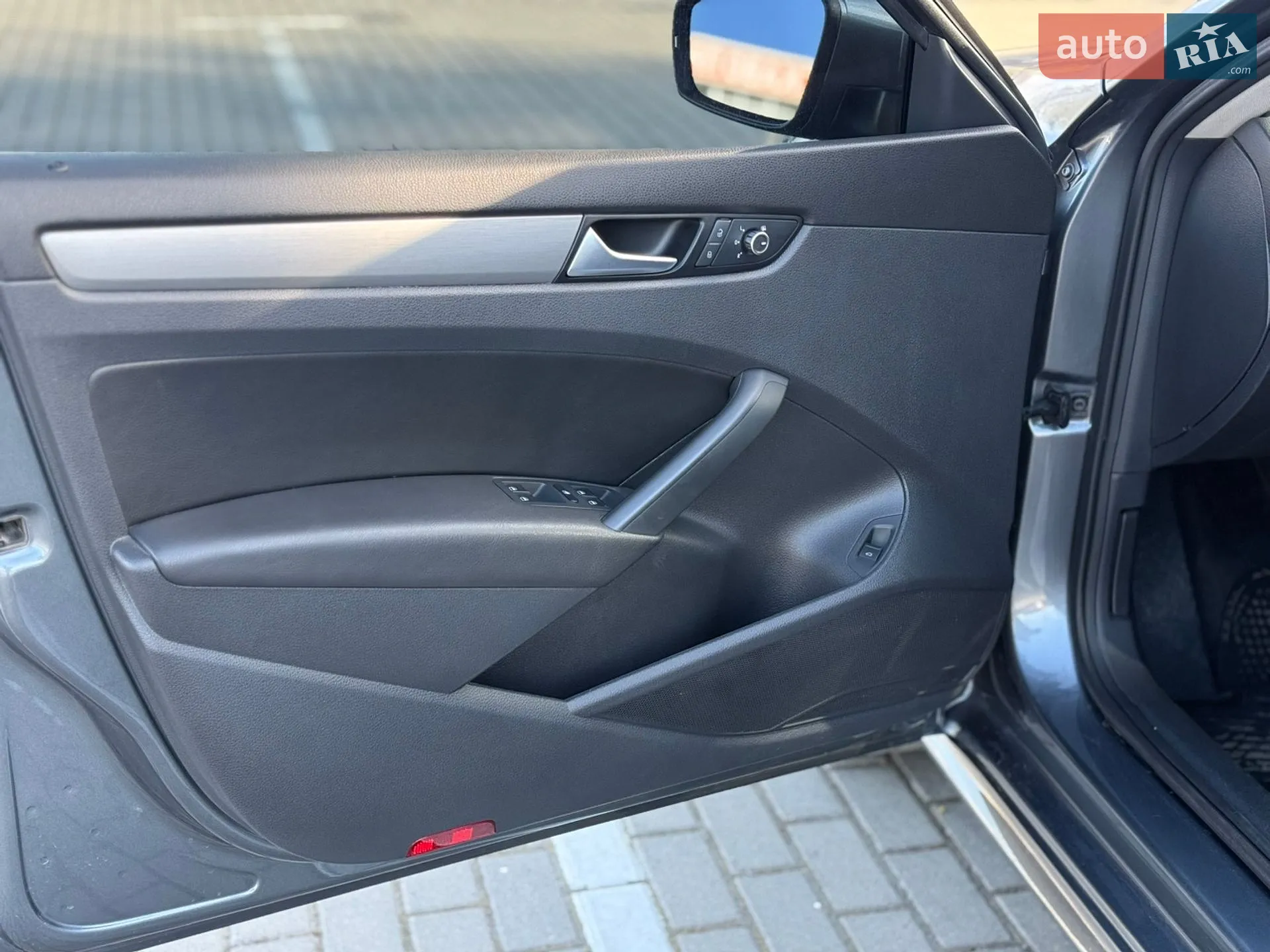 2015 Volkswagen Passat - мініатюра 12